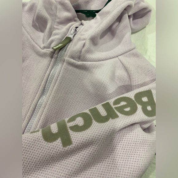 Bench Hoddie - Picture 3 of 3